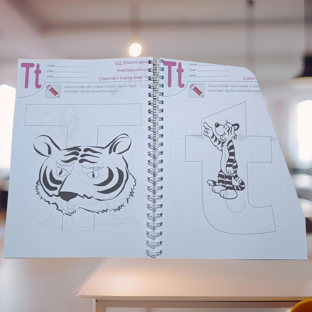 باك كامل من 3 كتب باش تعلّمي ولادك اللغة  الإنجليزية من منزل فقط بطريقة سهلة وفعّالة الكتاب1 يحتوي على 266 صفحة والكتاب 2 يحتوي على 268 صفحة وكتاب 3 يحتوي على 202 صفحة